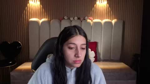 Snapshot of melanny_petite chatting on 07-19-26, 12:20 melanny_petite online show from 07-19-26, 12:20
