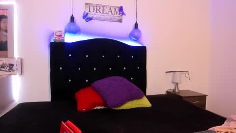 Melany online show from 03-06-25, 01:46