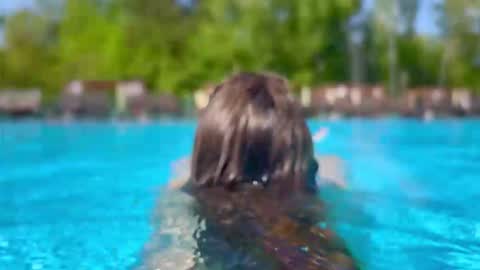 Adel online show from 10-18-25, 07:31