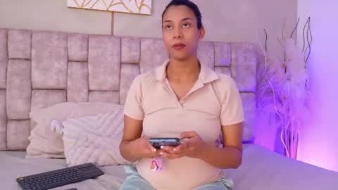 Snapshot of melanystone_ chatting on 07-08-26, 02:10 Melany online show from 07-08-26, 02:10