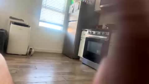 Snapshot of melbro0330 chatting on 01-12-26, 08:25 melbro0330 online show from 01-12-26, 08:25