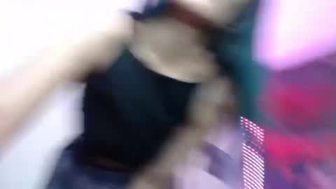 melhiza online show from 02-20-25, 04:03