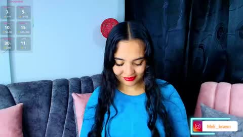    Independent model online show from 09-18-25, 03:52