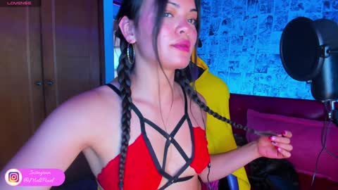 Snapshot of meli_pixel chatting on 02-07-25, 04:46 MELISSA online show from 02-07-25, 04:46