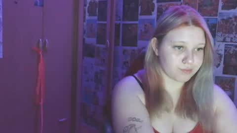 Snapshot of melibooo chatting on 07-25-26, 11:13 Meli online show from 07-25-26, 11:13