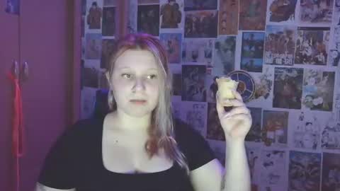 Snapshot of melibooo chatting on 08-05-26, 10:01 Meli online show from 08-05-26, 10:01