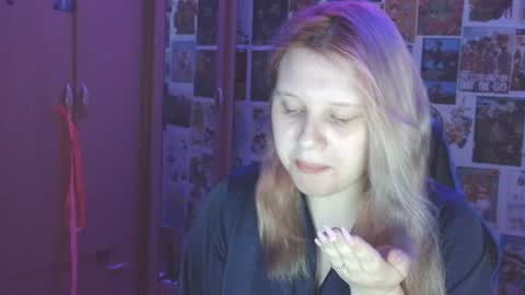 Snapshot of melibooo chatting on 08-10-26, 12:36 Meli online show from 08-10-26, 12:36