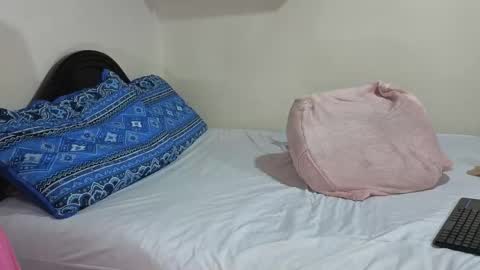 melihotxxx online show from 06-04-26, 03:29