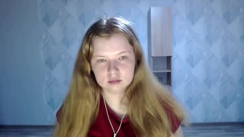 Snapshot of melina_beauty chatting on 03-31-26, 02:02 Melina online show from 03-31-26, 02:02