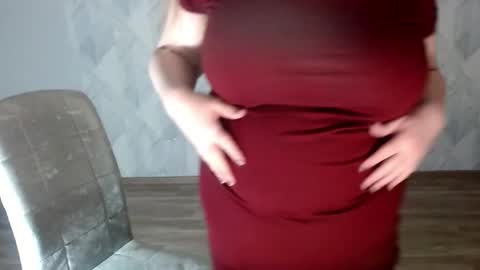 Snapshot of melina_beauty chatting on 05-13-26, 09:44 Melina online show from 05-13-26, 09:44