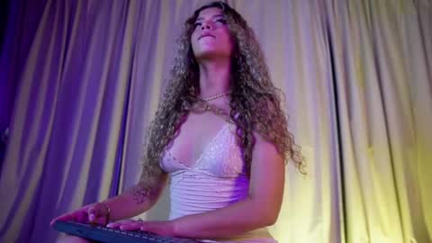 MelinaSmith  online show from 05-02-26, 10:37