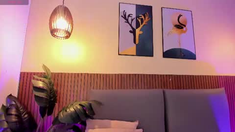 Mel online show from 06-24-26, 01:59