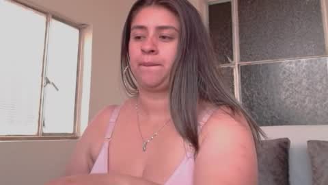 Snapshot of melinda_bob chatting on 02-26-26, 11:20 Melinda online show from 02-26-26, 11:20