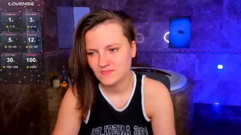 Snapshot of melindat chatting on 06-14-26, 02:24 Melinda online show from 06-14-26, 02:24