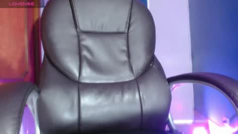 Snapshot of melisa23_ chatting on 03-05-25, 05:08 melisa23_ online show from 03-05-25, 05:08