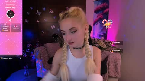 Melisa online show from 02-03-25, 09:39