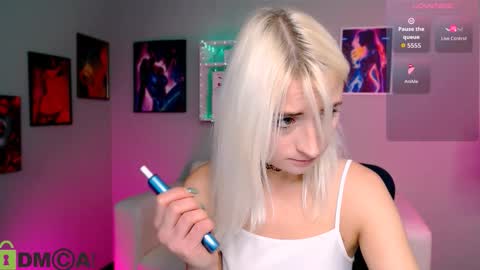 Melisa online show from 11-18-25, 08:24