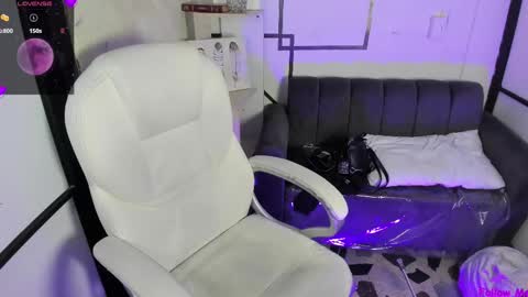 Melissa online show from 02-26-25, 08:33