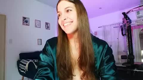 Snapshot of melisacreamy chatting on 03-19-26, 02:15 Melisa online show from 03-19-26, 02:15