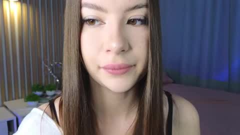 Snapshot of melisayyme chatting on 10-11-25, 04:22 Milissa online show from 10-11-25, 04:22