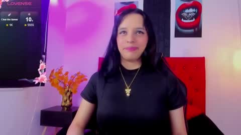 Melissa SC online show from 12-23-24, 01:35