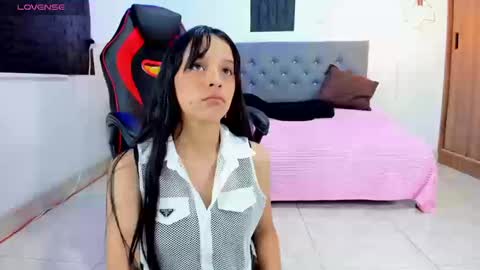 Melissa SC online show from 09-10-25, 08:31