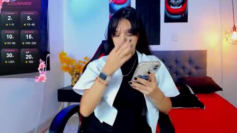 Melissa SC online show from 10-11-25, 06:28