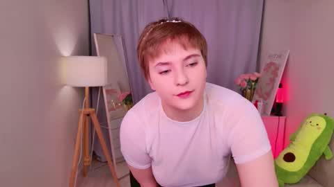 Snapshot of melissa___moore chatting on 03-19-26, 06:17 Melissa online show from 03-19-26, 06:17