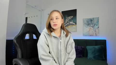 Hi I am Melissa online show from 02-03-26, 02:53