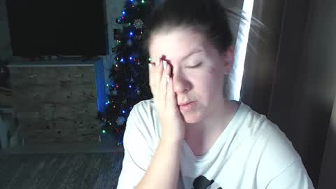 Melissa  Ray online show from 12-12-24, 06:36