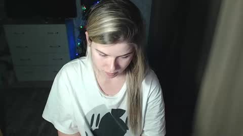 Melissa  Ray online show from 12-18-24, 01:34