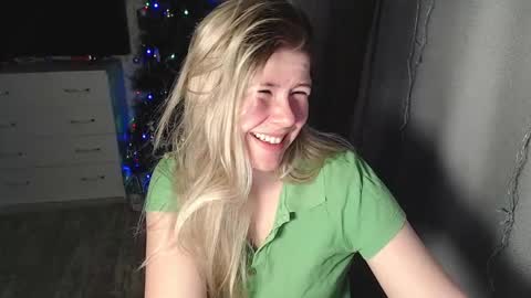 Melissa  Ray online show from 01-02-25, 07:18