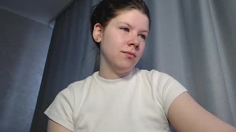 Melissa  Ray online show from 03-01-25, 03:32