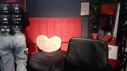 michell online show from 06-18-26, 12:42