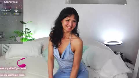 Hot Milf Melissa  ONLINE  Mon  Tue  Wed  Fr  Sun  - 9pm - 6amUTC3 online show from 12-06-24, 04:06