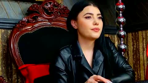 Snapshot of melissa_glow chatting on 02-15-25, 12:11 Melissa online show from 02-15-25, 12:11