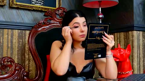 Snapshot of melissa_glow chatting on 10-05-25, 11:08 Melissa online show from 10-05-25, 11:08