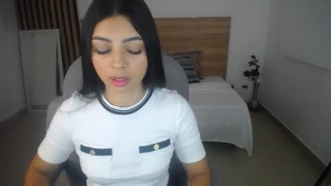 melissa_lenox online show from 06-03-26, 11:57