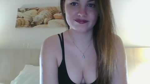 Melissa online show from 02-18-25, 01:44