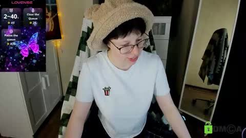 Melissa online show from 09-11-25, 05:07