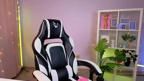 Melissa online show from 03-21-26, 08:19