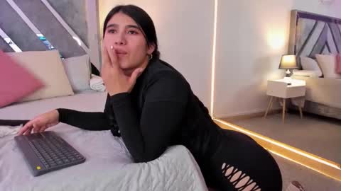 Meli online show from 03-17-26, 08:12