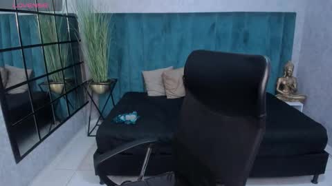 MELISSA online show from 02-10-26, 02:15