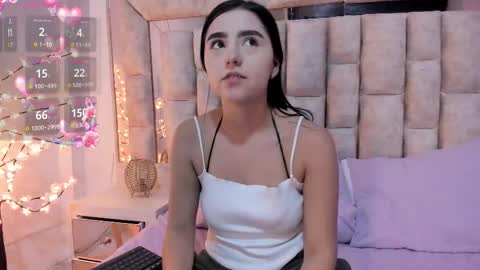 Snapshot of melissalove3 chatting on 10-09-25, 08:56 melissalove3 online show from 10-09-25, 08:56