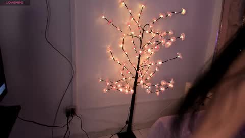 Snapshot of melissalove3 chatting on 10-19-25, 05:08 melissalove3 online show from 10-19-25, 05:08