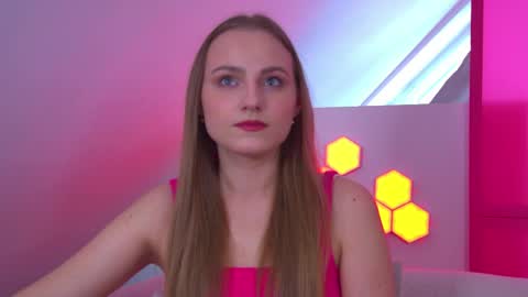 Snapshot of melissamelrey chatting on 04-13-26, 08:42 MelissaBerry online show from 04-13-26, 08:42