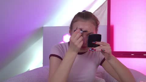 MelissaBerry online show from 06-07-26, 07:56