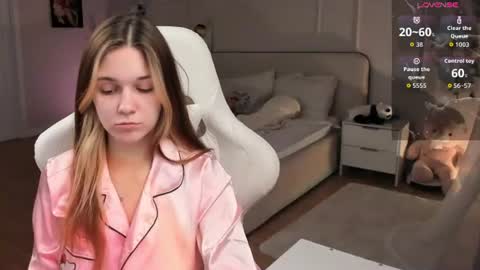 Snapshot of melissamiles chatting on 06-22-26, 05:21 melissamiles online show from 06-22-26, 05:21