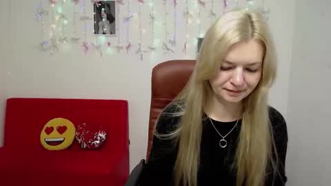 Snapshot of melissatylerbb chatting on 01-12-26, 05:56 Melissa online show from 01-12-26, 05:56