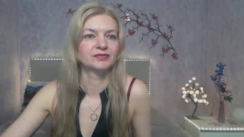 Snapshot of melissatylerbb chatting on 03-08-26, 07:45 Melissa online show from 03-08-26, 07:45